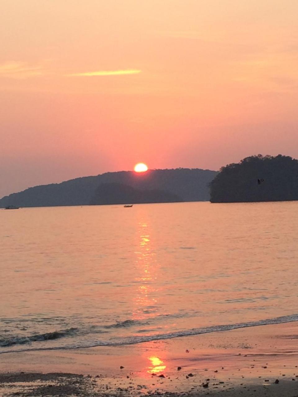 Star Guest House Ao Nang Bagian luar foto